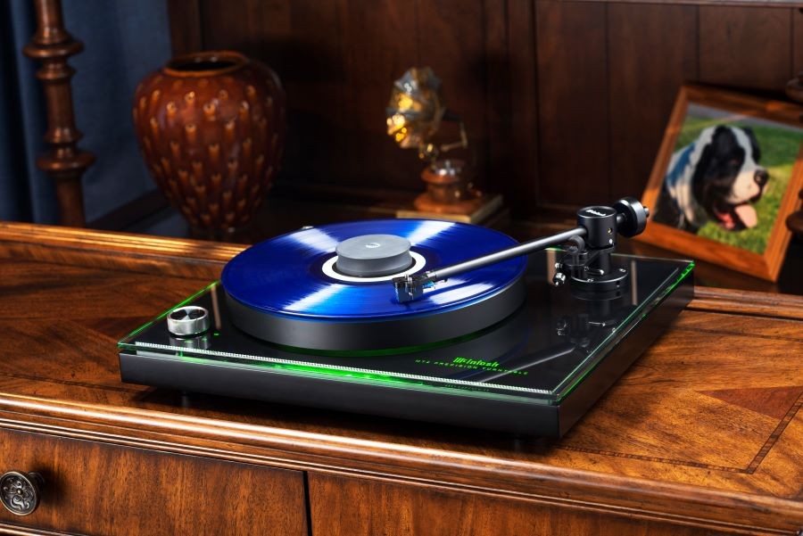 bring-back-vinyl-with-a-high-fidelity-turntable