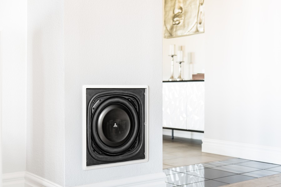 how-to-find-the-right-subwoofer-for-your-high-end-speakers-2
